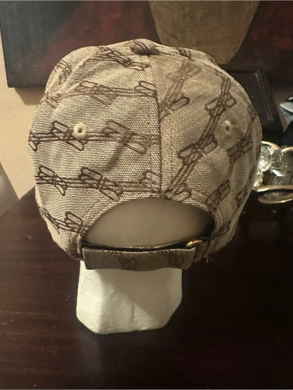 BB Logo Baseball Cap in Brown